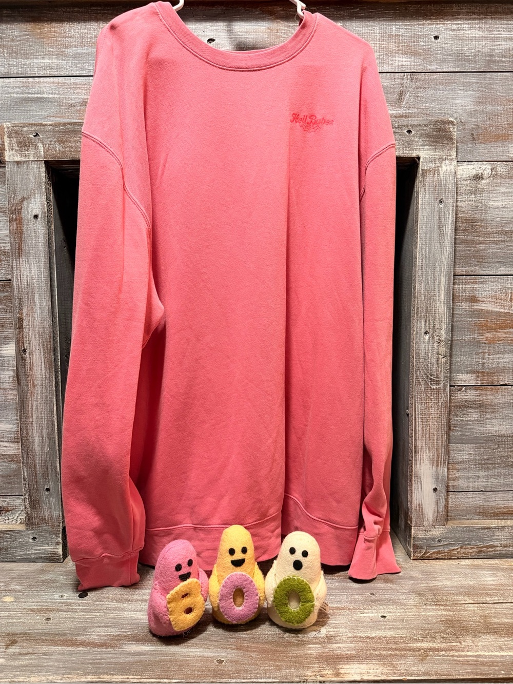 Unbranded Women's Coral Crewneck Sweatshirt